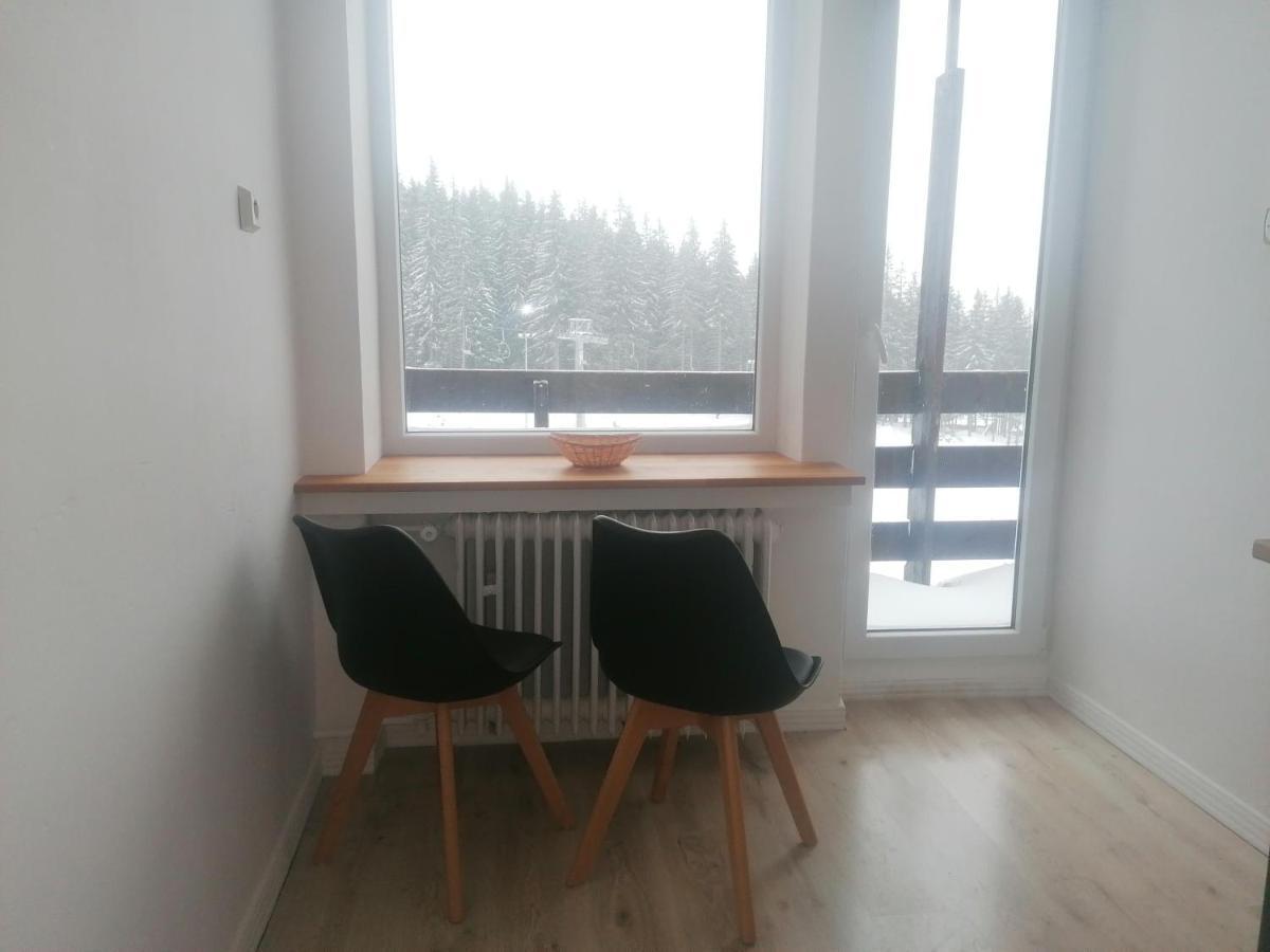 Chata - Dom Horskej Sluzby Jasna Demänovská Dolina Exterior foto